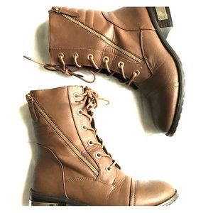 💥 BROWN/GOLD BOOTS 💥